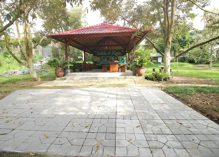 Sabda Alam Agro & Bed and breakfast Bukti